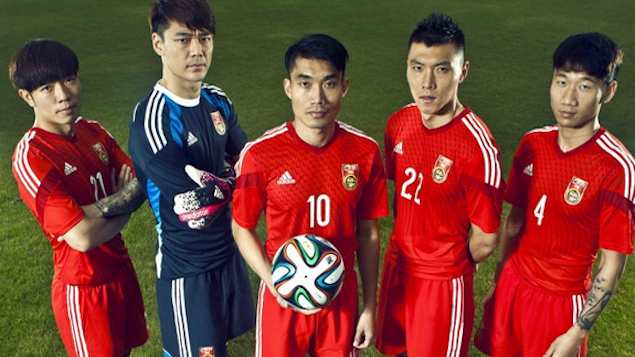 Os clubes de futebol da China pagaram mais por jogador do que qualquer outro país durante a janela de transferência de janeiro