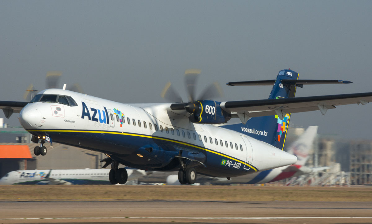 ATR72_azul_011