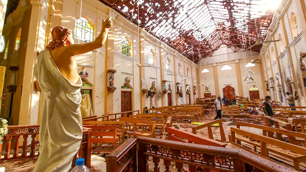 Os atentados foram cometidos dentro das igrejas, durante a celebração da Páscoa