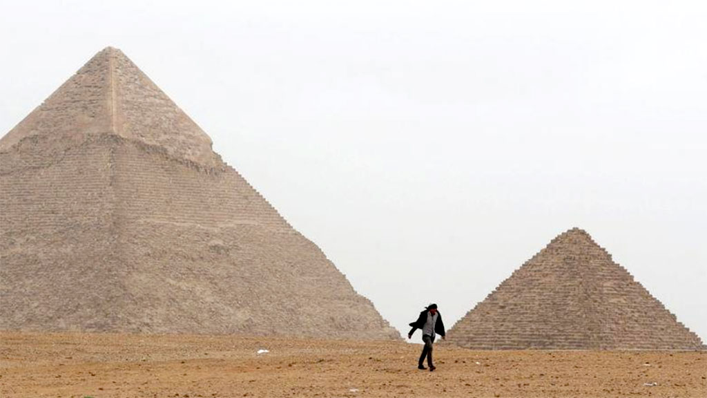 As pirâmides de Gisé são um dos pontos turísticos mais visitados do Egito