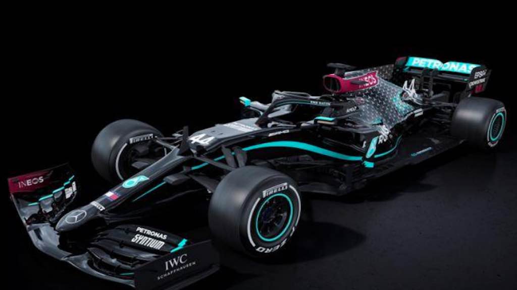 Protótipo de carro preto da Mercedes para temporada 2020 de F1