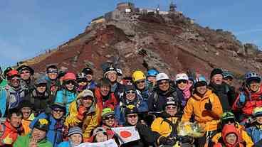Japão: Monte Fuji atravessa período recorde sem neve