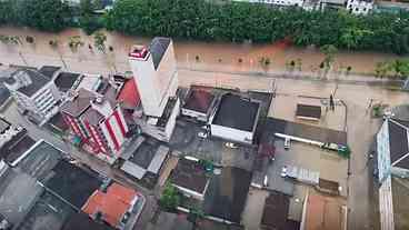 Defesa Civil alerta para risco de temporais em Santa Catarina