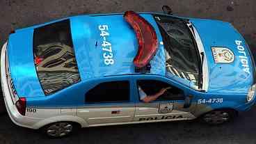 MPRJ denuncia policiais por especulação imobiliária e falsidade ideológica