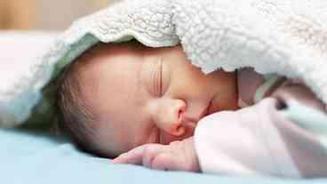 Itália bate recorde negativo em nascimentos, constata estudo