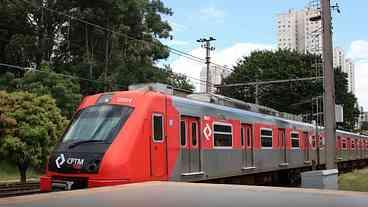 Trens da Linha 11-Coral da CPTM têm restrições após descarrilhamento