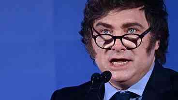 Javier Milei anuncia intenção de estimular energia nuclear