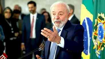 Presidente garante combate sem trégua a neofascistas