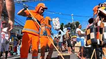 Limpeza Especial da Comlurb para Festa de São Jorge