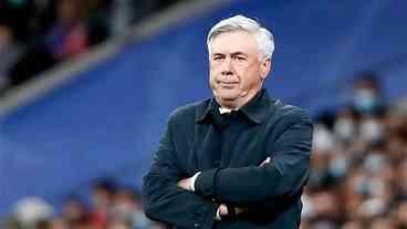 Ancelotti mantém suspense sobre futuro no Real Madrid