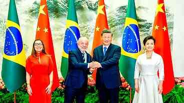 Lula e Xi Jinping discutem regulamentação das redes sociais