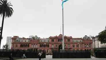 Sindicatos Argentinos Protestam Contra Novo Decreto