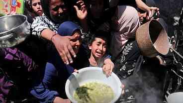 Ajuda Alimentar em Gaza: Suspensão Temporária