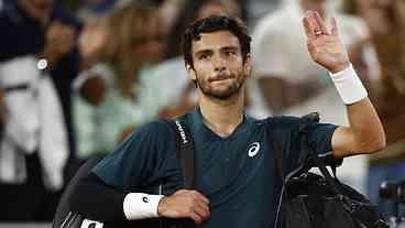 Alcaraz avança à final de Roland Garros