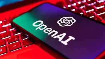 OpenAI busca desvinculação da Microsoft após aquisição