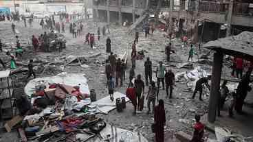 Israel amplia ataques a Gaza às vésperas de conversas na Casa Branca