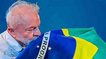 Lula responsabiliza Bolsonaro por ataques dos EUA ao Brasil