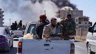 Israel Ataca Forças Sírias em Defesa dos Drusos