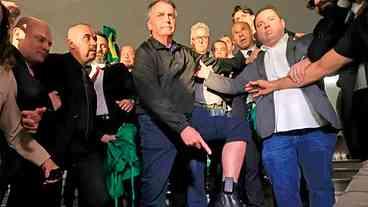 Centrão Isola Bolsonaro: Futuro Político Incerto