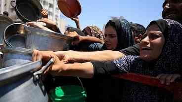 Mais de 100 ONGs denunciam crise alimentar grave em Gaza