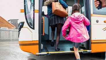 Investimento em Creches e Transporte Escolar