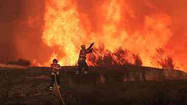 Espanha registra terceira morte em incêndios florestais