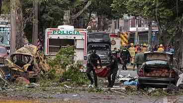 Ataques na Colômbia: 18 mortos e dezenas de feridos