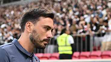 Eliminação do Botafogo gera críticas a Davide Ancelotti