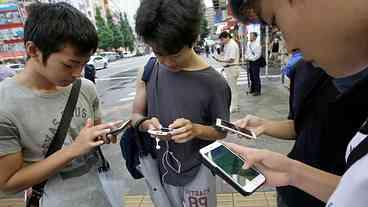 Toyoake Limita Uso de Celular por Menores a Duas Horas