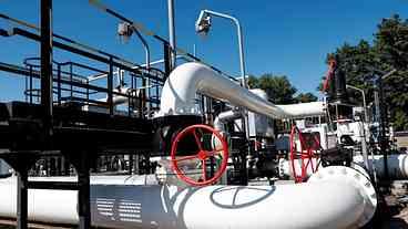 Bombardeio Ucraniano Interrompe Petróleo Russo para Europa