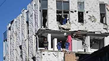 Ataque russo em Kiev mata civis e atinge prédio da UE