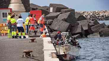 Naufrágio na África: 49 mortos e dezenas desaparecidos