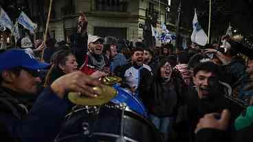 Milei sofre derrota histórica em Buenos Aires