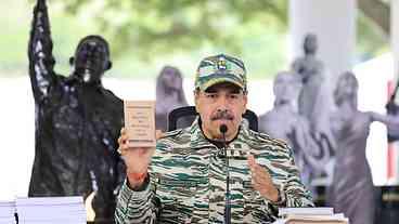 Maduro Antecipou Natal para Outubro na Venezuela