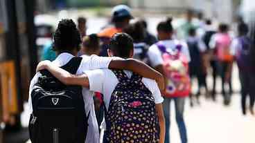 Vacinação HPV: Prazo Ampliado para Jovens até Dezembro