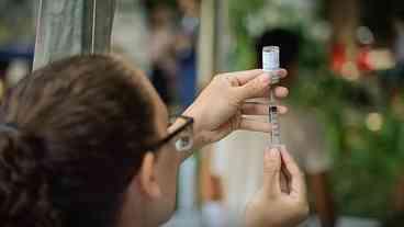 Alta em Síndromes Respiratórias em 10 Estados