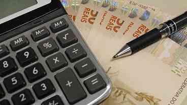 Varejo em Queda: Juros Altos Afetam Vendas