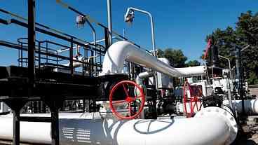 Polônia pede à UE fim das importações de petróleo russo até 2026