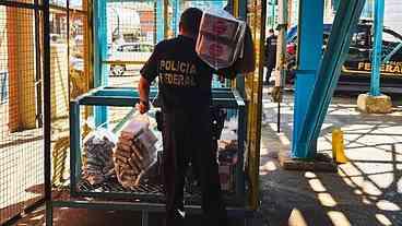 Araraquara: PF Incinera 400kg de Cocaína