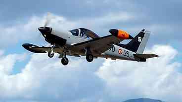 Acidente com avião militar na Itália deixa dois mortos