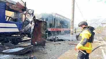 Ataque russo em estação de trem na Ucrânia deixa vítimas