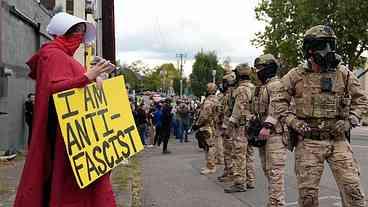 Trump Envia Guarda Nacional para Chicago em Crise