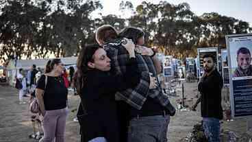 Dois anos de guerra: Israel e Hamas discutem acordo sob tensão