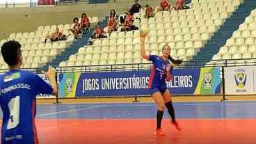 Equilíbrio entre Estudo e Esporte: Desafio de Cecília