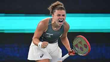 Paolini vence Swiatek e avança para semifinal em Wuhan