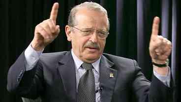 Genro denuncia possível invasão da Venezuela