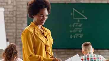 Governo Distribui 100 Mil Computadores a Professores