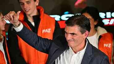 Rodrigo Paz é o novo presidente da Bolívia