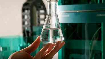 Morte por Metanol no Paraná: Primeiro Caso Registrado