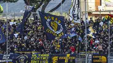 Justiça Italiana Intervém em Juve Stabia por Ligação com Máfia
